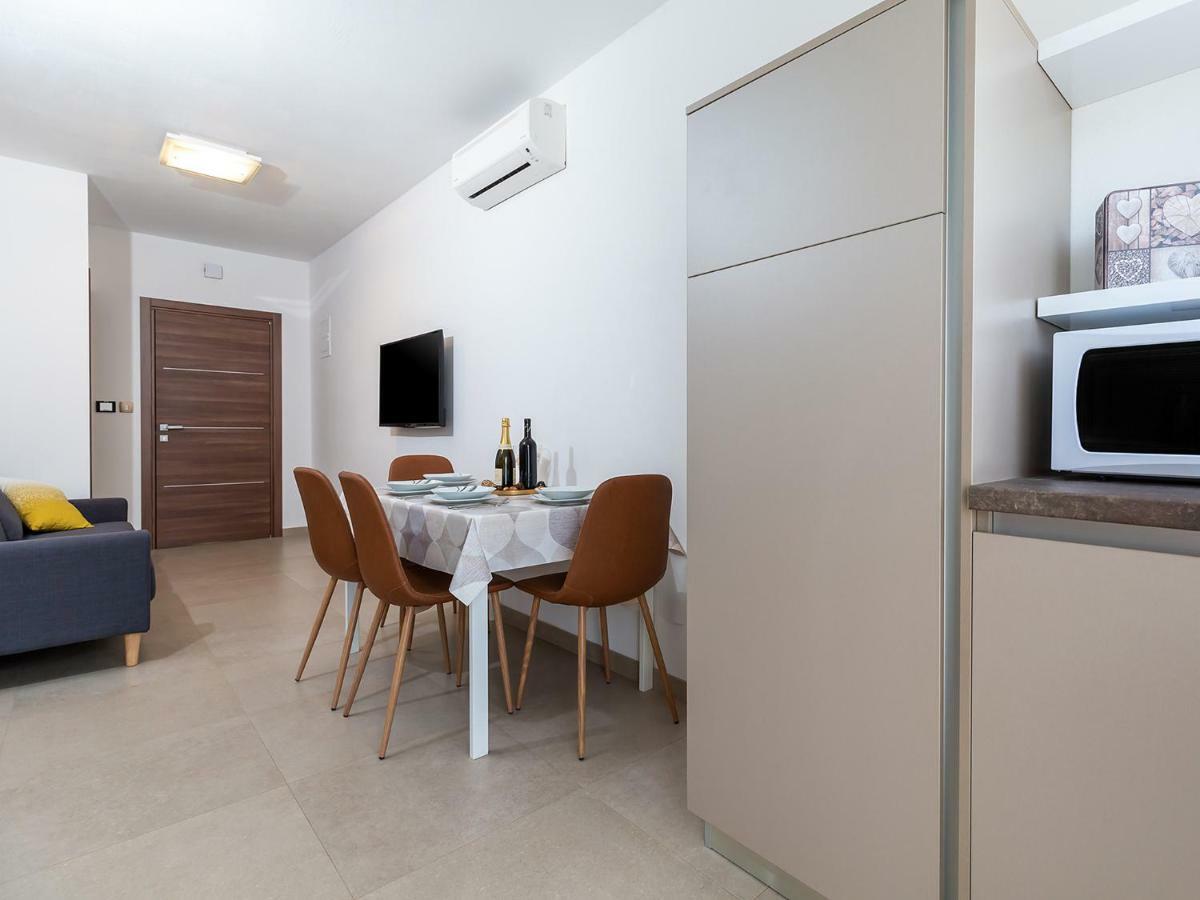 פורץ Apartments Gioia מראה חיצוני תמונה